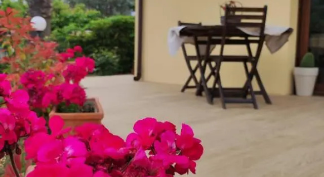 Casa Vacanze La Cuntintizza, Book Vacation Home Hotels in Sicily with Parking, Parking