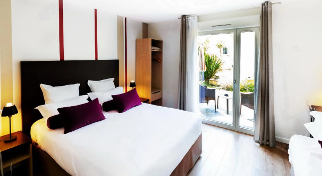 Трёхместный номер Standard Hôtel Villa Sophia