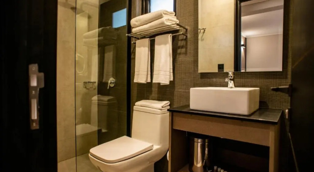 Полулюкс Hotel H9