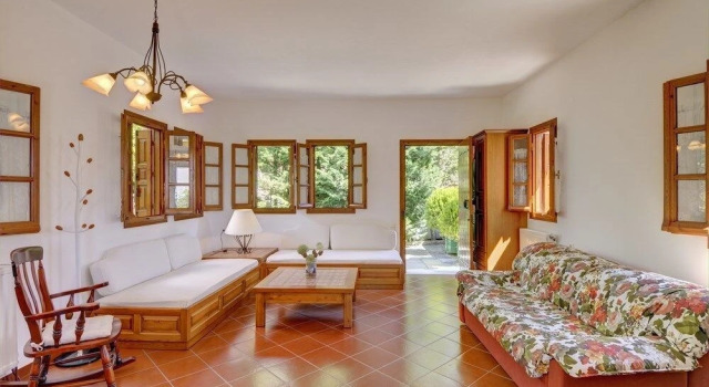 Villa Blue Pine, Rezerwuj Willa Hotele w Pelion z parkingiem, Parking