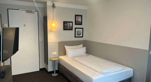 Одноместный номер Standard с балконом The Stay.residence