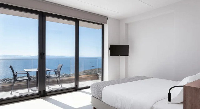 Номер Comfort Saronida Hills