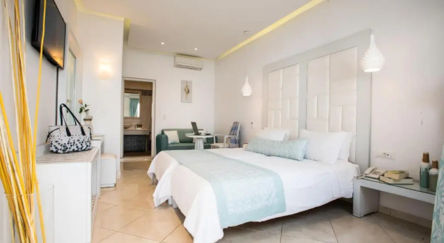 Номер Superior Damianos Mykonos Hotel