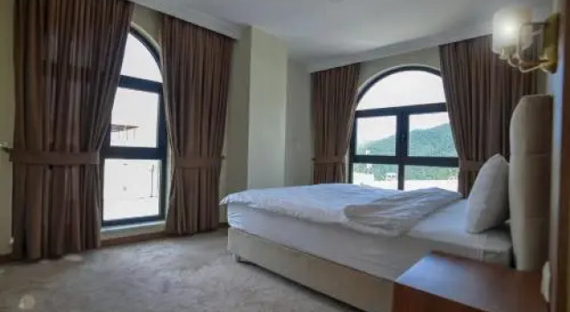 Tatli Su Termal Otel, Varaa Hotelli Dongel 