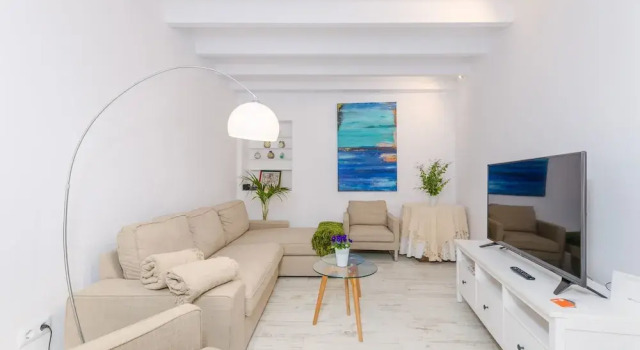 Es Reco in Costitx With 2 Bedrooms and 2 Bathrooms