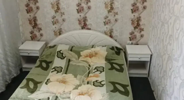 Орхидея (Вардане)