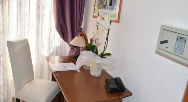 Трёхместный номер Standard с видом на море Hotel Bellavista