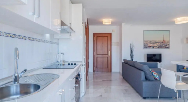 Apartamento Playaquebrada, Забронировать Апартаменты/квартира Отели Бенальмадена с парковкой, рядом с Playa de Arroyo Hondo, Парковка