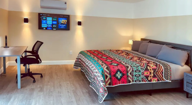 Люкс Comfort White Orchid Apartments