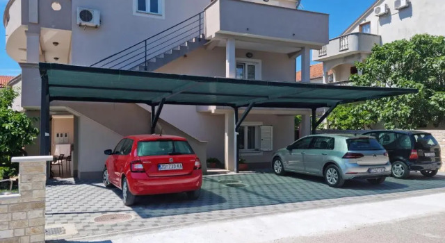 Апартаменты c 1 комнатой с балконом и с красивым видом из окна Jurić Apartments