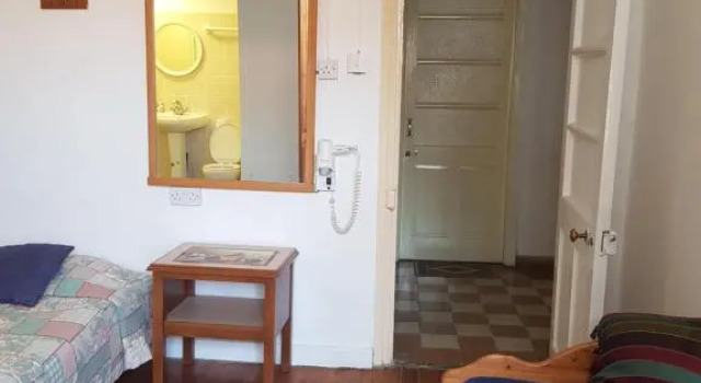 Deluxe room TRIANON Hostel - Central Paphos Old Town