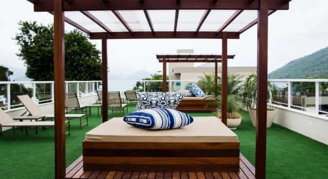 Pousada Villa Di Enzo, Забронировать Вилла Praia do Itagua Убатуба, рядом с Praia do Itagua