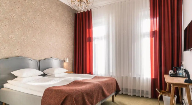 Полулюкс Hotel Lorensberg