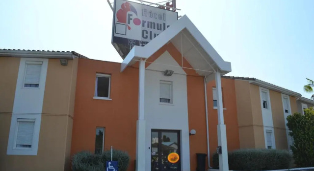 Hotel Formule Club Bordeaux Cenon