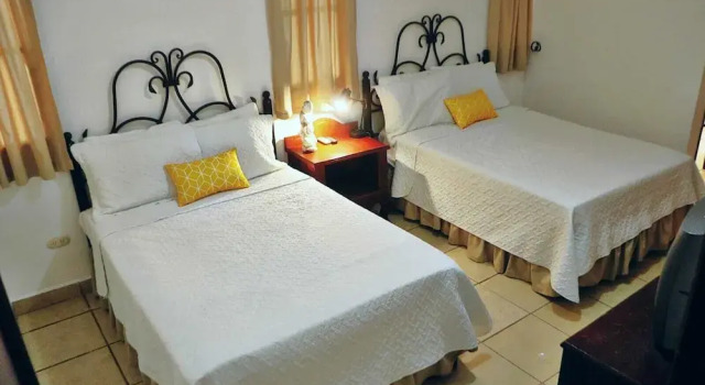 Четырёхместный номер Comfort с видом на внутренний двор Villa Fontana Nesthost Stays
