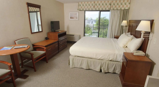 The Bay Resort