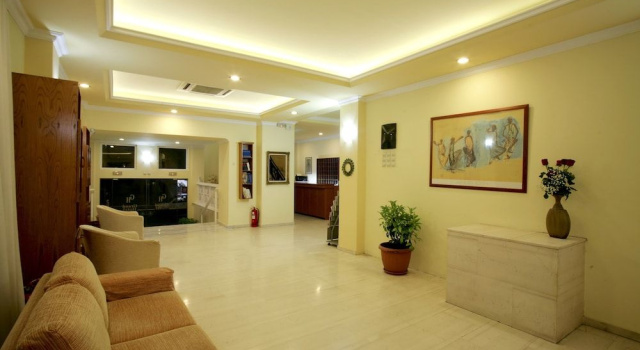 Grand Hotel Loutraki