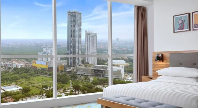 Suite junior Fairfield by Marriott Surabaya