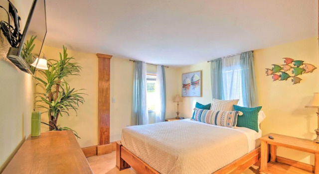 Riverfront Apt w/ Kayak Launch in Dunnellon, Prenota Hotel Dunnellon Florida