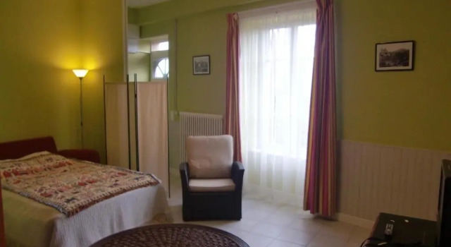 Loustalou Suite Gentiane, Prenota Hotel Saint-Nectaire 