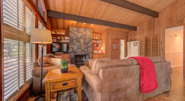 Quail Lane 11 By Village Properties At Sunriver
