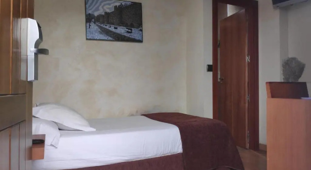 Одноместный номер Standard Hotel Las Leyendas