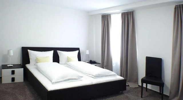 Hotel zum Stern, Забронировать Отель Отели Зигбург 3 звезды, 3*