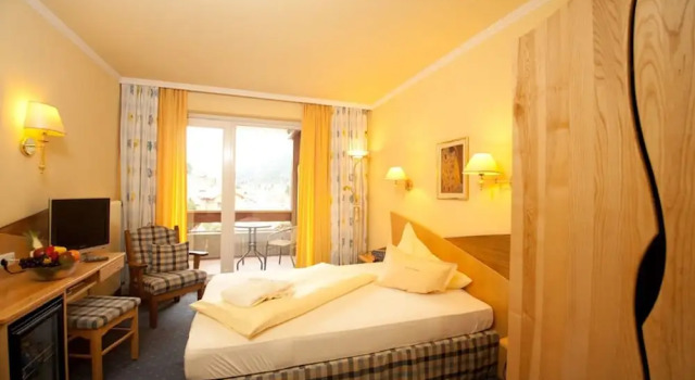 Одноместный номер Standard с балконом Hotel Praegant