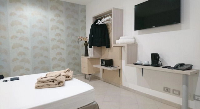 Hotel Centrale, Забронировать Отель Бизнес-отели Сиракузы, рядом с Региональный археологический Паоло Орси, 4* 5*