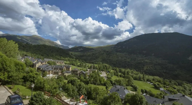 Apartamento La Ginesta 2, Book Lejlighed La Vall de Boi 