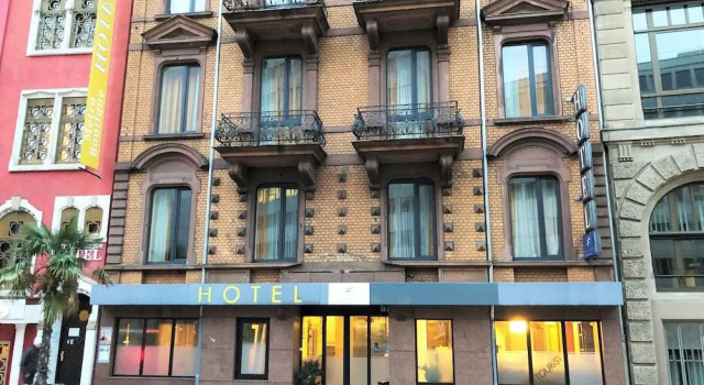 FrankAir Star Hotel Frankfurt City