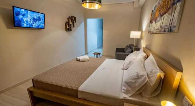 Alcedo Studio, Book Hotel Volos 