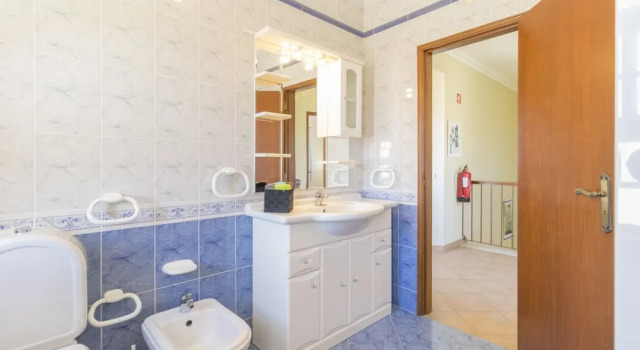 Вилла с 4 комнатами Villas2Go2 Mourinhos