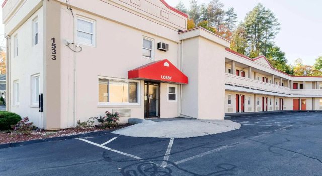 Двухместный номер Standard Econo Lodge West Springfield
