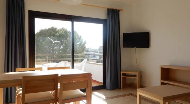 Апартаменты с 2 комнатами с балконом Marina Palmanova Apartamentos