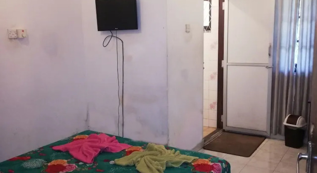 Hotel Relax On Torrington, Забронировать Отель Отели Западной провинции 3 звезды, 3*