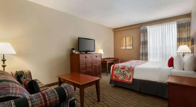 Двухместный номер Standard с красивым видом из окна Ramada by Wyndham Fredericton