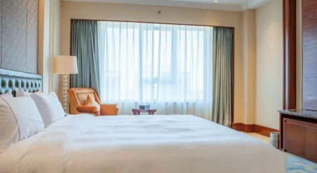 Люкс Deluxe Glory Charm Hotel