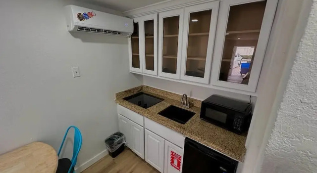 Четырёхместный номер Executive Coco Beach Hotel on South Padre Island