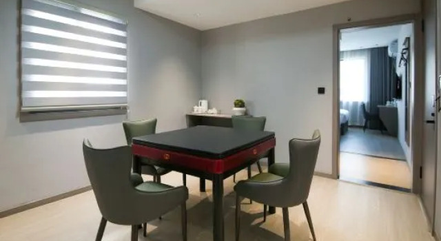 Люкс Zhonghao Shangpin Hotel (Wenzhou Zhuangyuan Branch)
