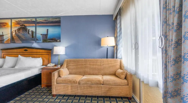 Номер Standard Days Inn by Wyndham Myrtle Beach-Grand Strand