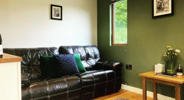 Cabin Pren , Darowen , Machynlleth, Забронировать Отель Отели Сноудония с парковкой, Парковка