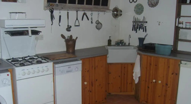 Студия Errisbeg House B&B