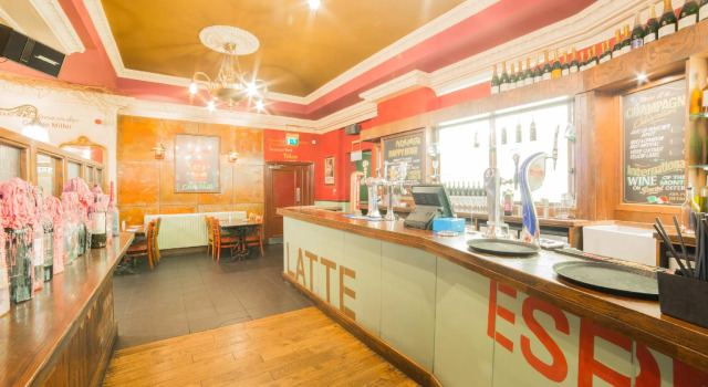 OYO Hotel Majestic, Réserver Hôtel Lockerbie District de Dumfries and Galloway