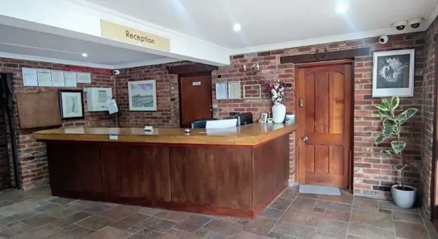 Rivenhall Garden Hotel, Забронировать Отель Ривенхол Эссекс