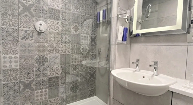 Номер Superior Crowne Plaza East Midlands Airport by IHG