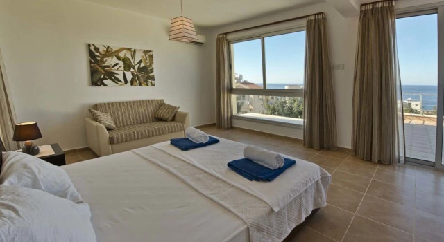 Villa Sweetwater Bay by Amy Villas