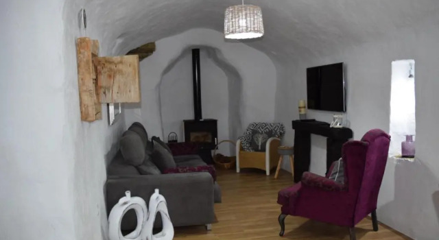 Cuevas Helena, Reservar Hotel Benamaurel Granada