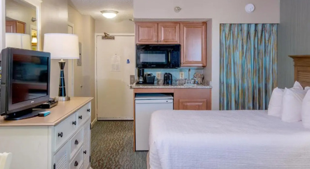 Двухместный номер Standard oceanfront The Strand - A Boutique Resort