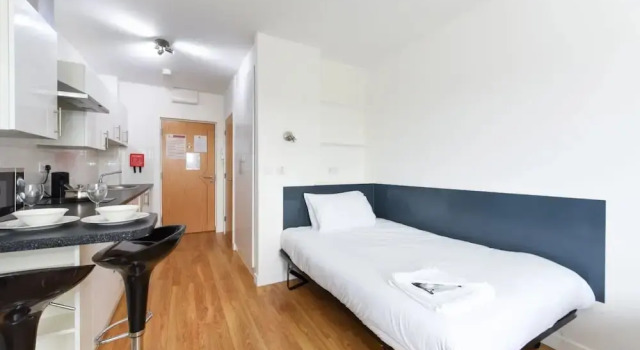 Brookland Road Leicester, Varaa Huoneisto Asunnot kohteessa Merseyside, Huoneisto
